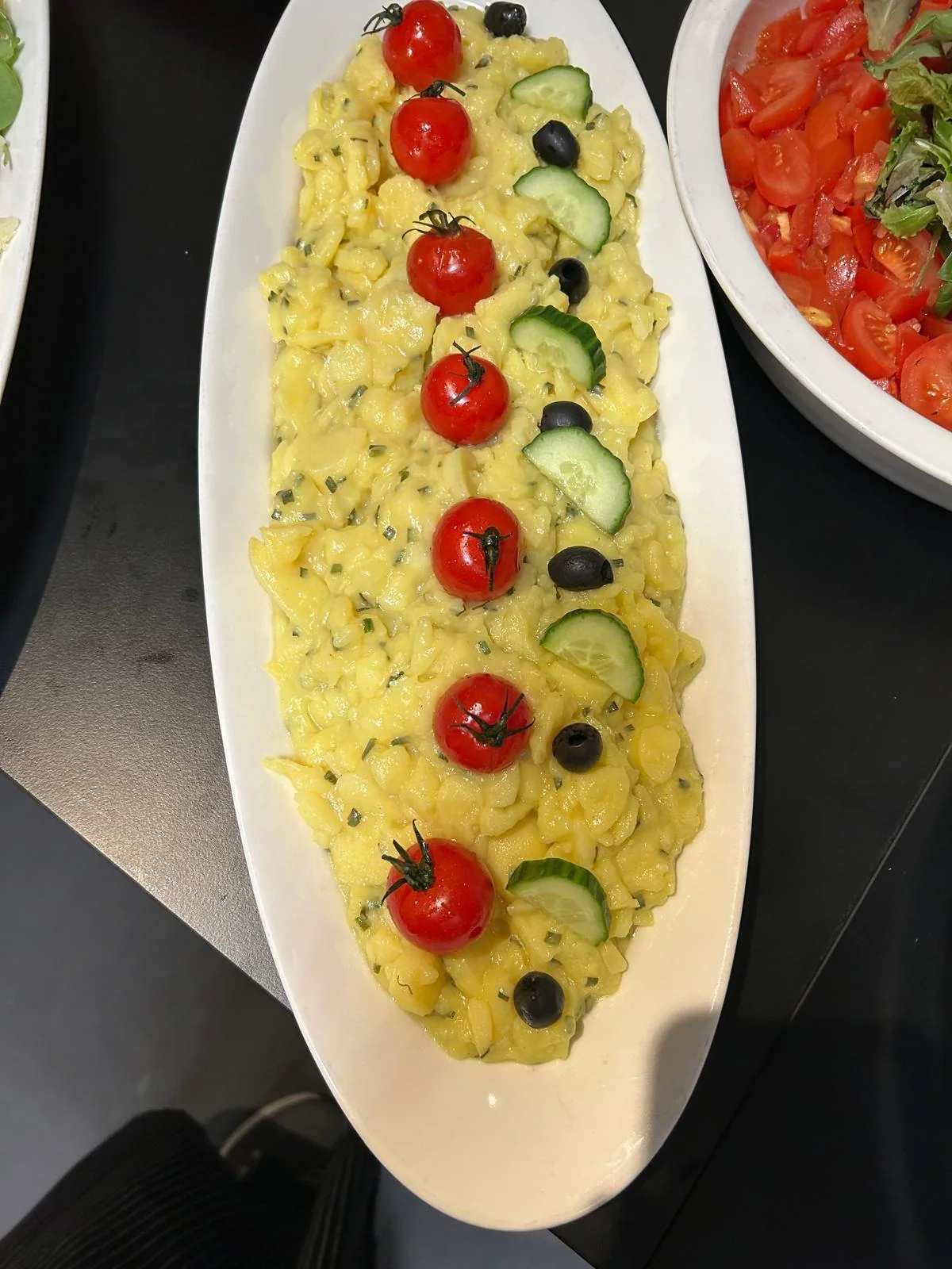 Firmenfeier Catering München mit Buffet und italienischen Platten